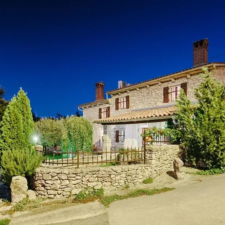 Haus Albino Villa Krsan